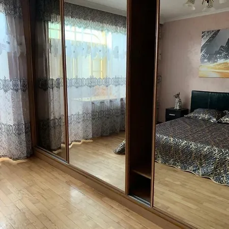 159 проспект добровольского большая 3-х комнатная в одессе