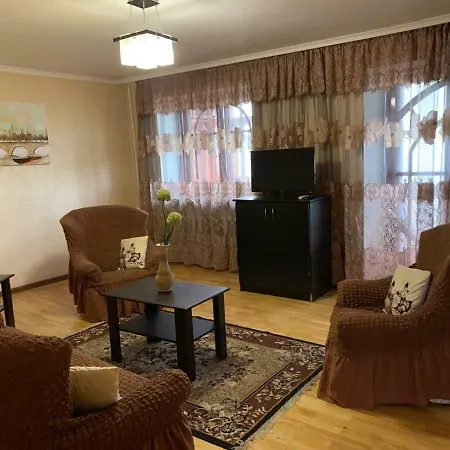 159 проспект добровольского большая 3-х комнатная в одессе Apartment Odesa